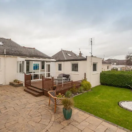 The Traquair Park إدنبرة