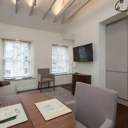 Apartment The Old Fishmarket Edinburgh