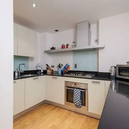 The Quartermile Meadows View Apartment *