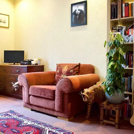 Apartment 1 Bedroom Flat In New Town Edinburgh