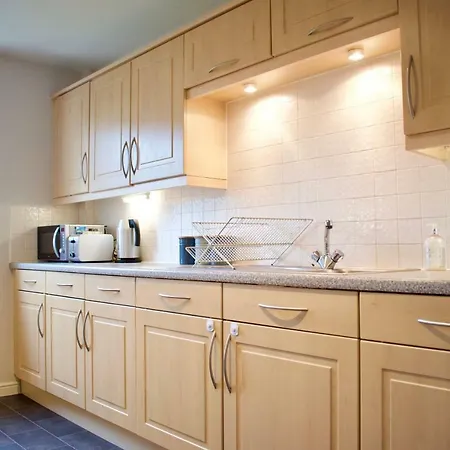 Appartement Large 2 Bedroom Flat In Leith With Free Parking