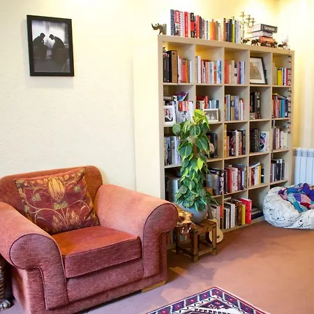 Apartment 1 Bedroom Flat In New Town