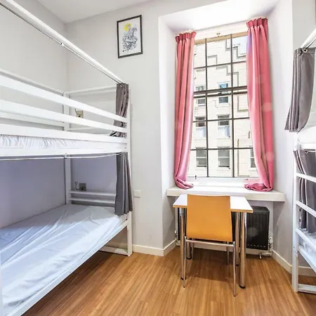 A&o Albergue