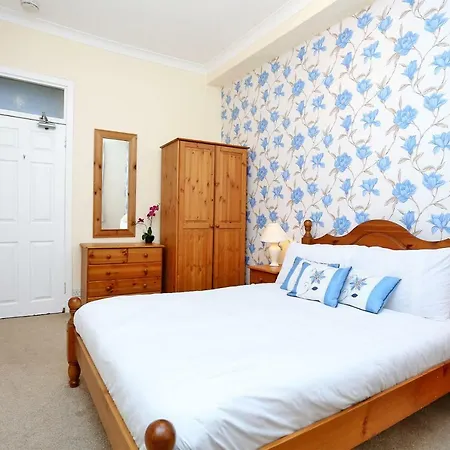 Appartement World's End - Historic 2 Bed On The Royal Mile, Sleeps 4 Édimbourg