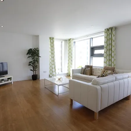 Waterfront 에든버러