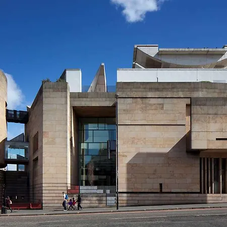Отель Radisson Collection Hotel, Royal Mile Эдинбург