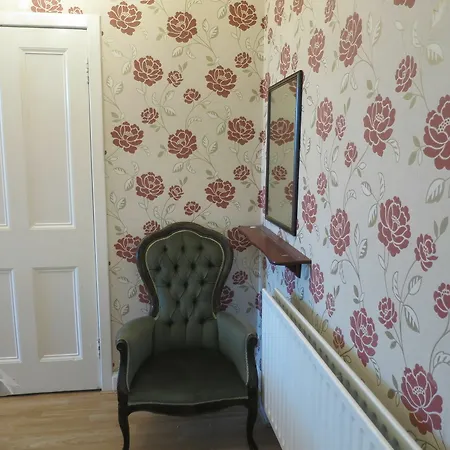 Thornfield Guest