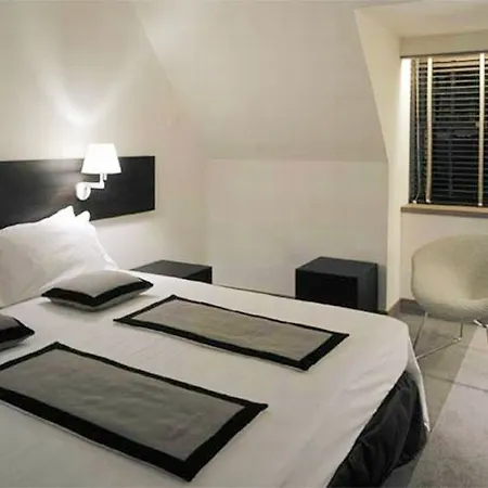 Hotel Radisson Blu Hotel, Centre 4*