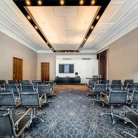 Apex Waterloo Place Hotel