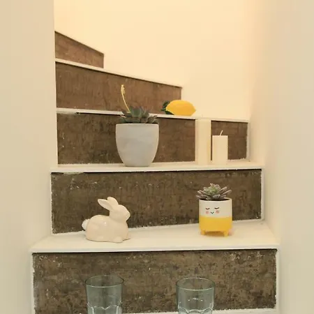 Stylish Just Off Broughton Street *