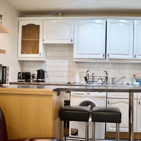 Refurbished Homely 1 Bedroom Flat In Appartamento Edimburgo