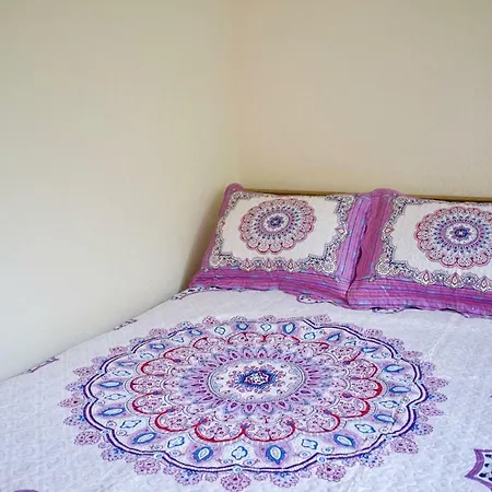 Welcoming 2 Bedroom Flat Near Fountainbridge Apartament Edynburg