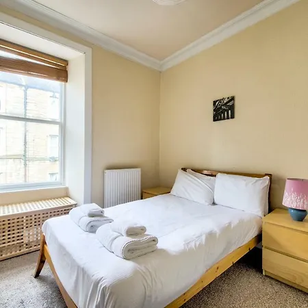 2br Flat Near King's Theatre By Guestready Διαμέρισμα