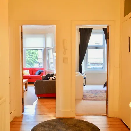 2 Bedroom Morningside Flat Sleeps 4 Appartement