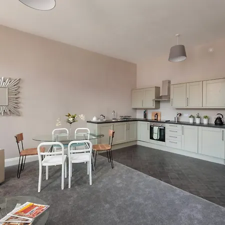 Cornerstone Apartament Edynburg