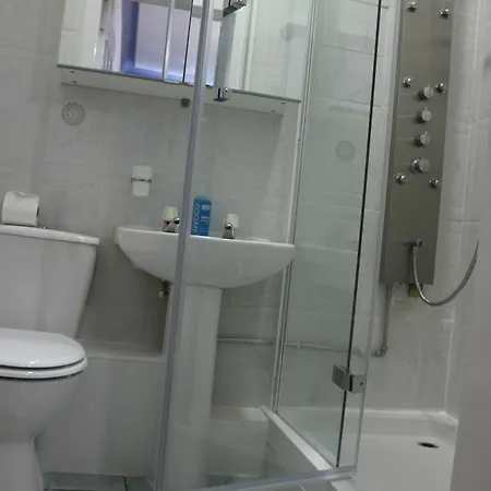 St Peters Apartment