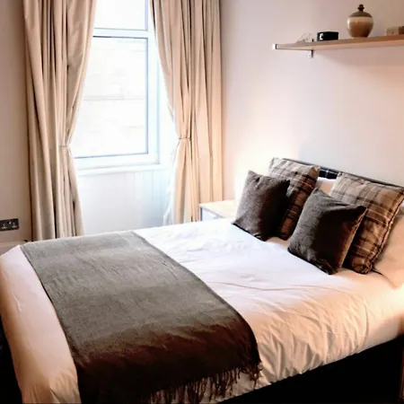1 Bedroom In Leafy Morningside Apartamento