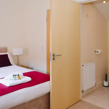 Tudsbery House Near Edinburgh Royal Infirmary - Elforma - Tudsbery House Apartment