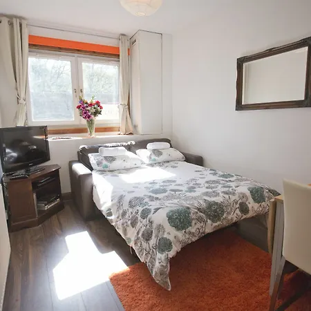 Wonderful Over Two Floors Apartament *