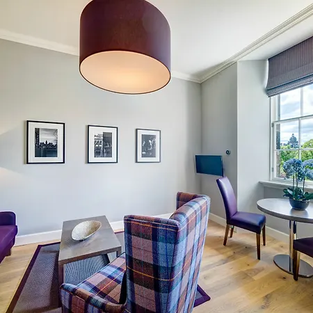 No1 - George Iv Bridge