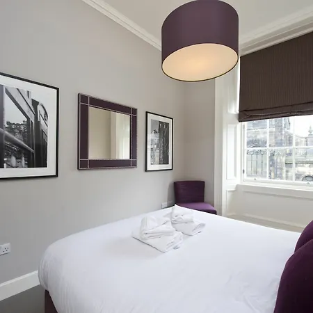 No1 - George Iv Bridge 에든버러