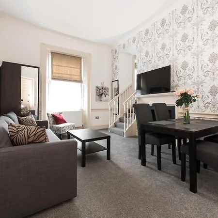 Royal Princes Apartment Edinburgh