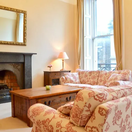 Georgian Flat In The West End * Edinburgh