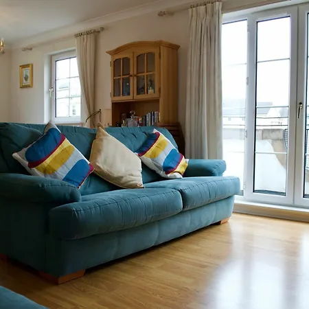 Apartament Bright 1 Bedroom In