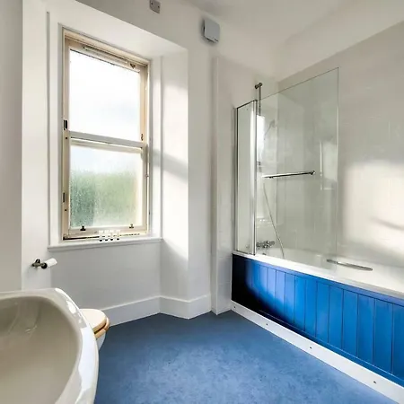 Homely 2br Flat In By Guestready * Εδιμβούργο