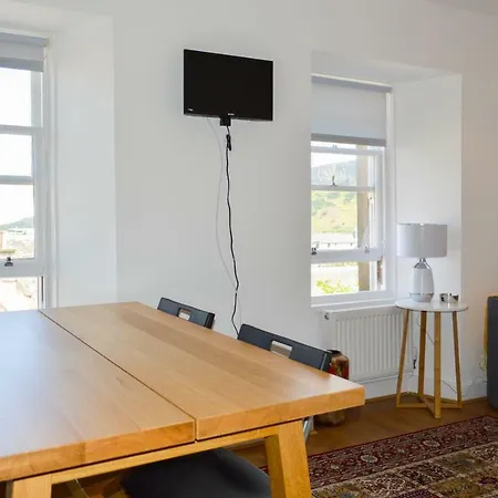 Apartamento Bright 2 Bedroom In Old Town Centre *