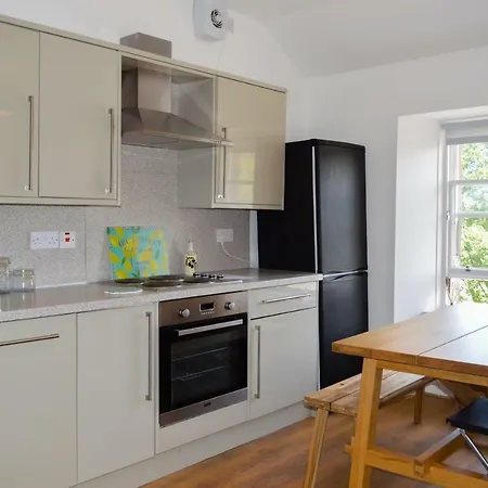 Bright 2 Bedroom In Old Town Centre * Edimburgo
