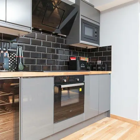 Luxury Central Townhouse With A Hot Tub Edimburgo