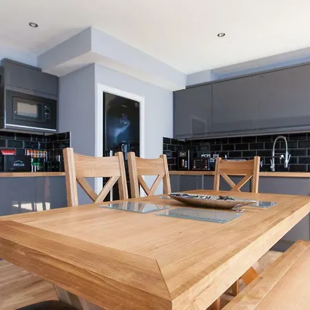 Luxury Central Townhouse With A Hot Tub Casa de Férias Edimburgo