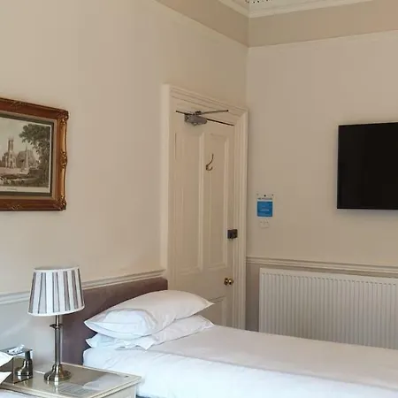 Pensionat Highfield 4*