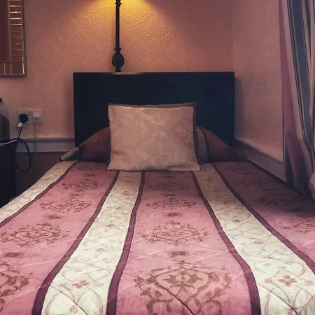 بيت ضيافة دار ضيافة إيفرون إدنبرة