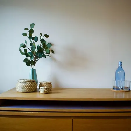 Bright And Welcoming 2 Bedroom Leith Flat Apartment *