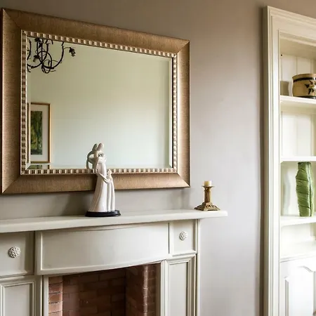 Homely 1br Flat In By Guestready Appartamento