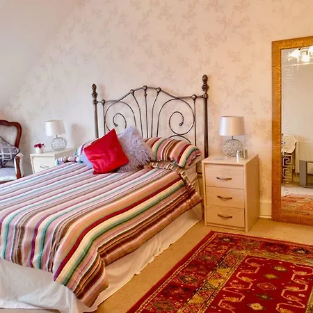 Victorian 3 Bedroom In Scenic West End * إدنبرة