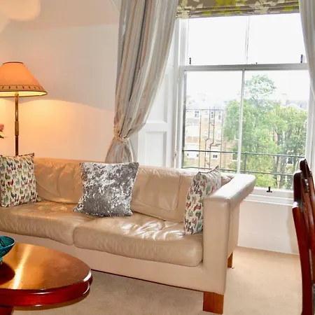 Victorian 3 Bedroom In Scenic West End * إدنبرة