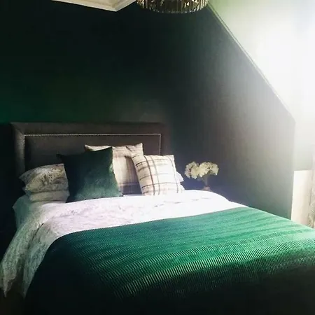 Stylish 2 Bedroom Flat In Heart Of The West End Apartamento Edimburgo
