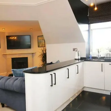 Apartamento Stylish 2 Bedroom Flat In Heart Of The West End Edimburgo