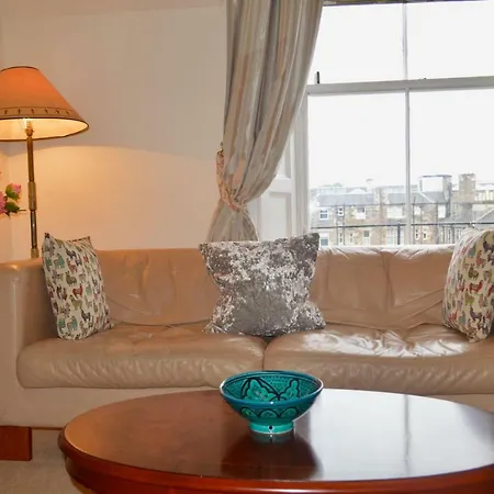 Victorian 3 Bedroom In Scenic West End إدنبرة