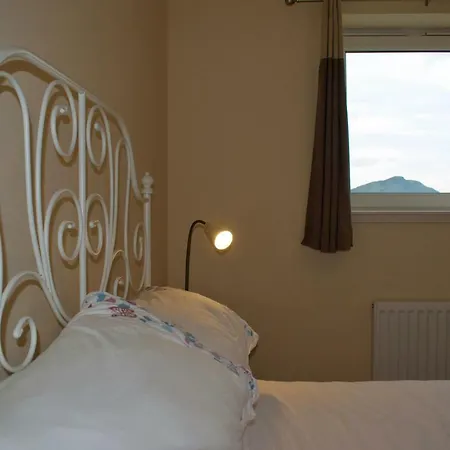 Central 1 Bedroom Homely Flat Apartament