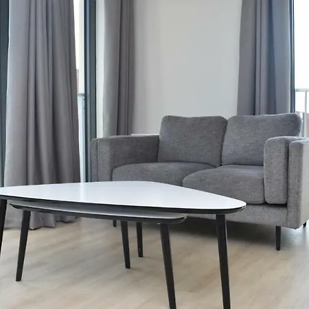 Spacious & Contemporary 1br Canalside *