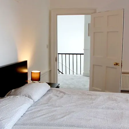 Apartament Luxury 5 Bedroom Central Flat With Castle Views *