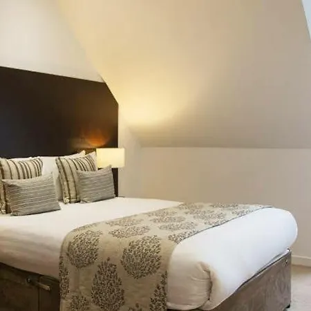 Fountain Court - Grove Executive Апарт-отель Эдинбург