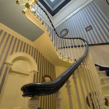 בית הארחה City Guest House 3*