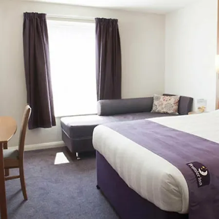Hotel Premier Leith Waterfront 3*