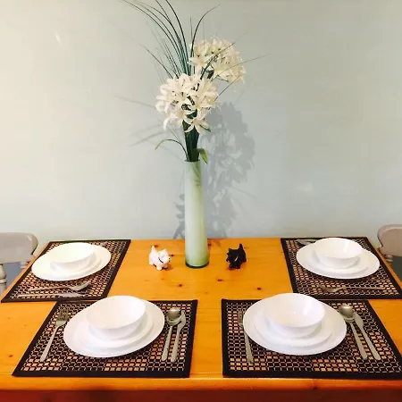 Royal Mile St Giles St *