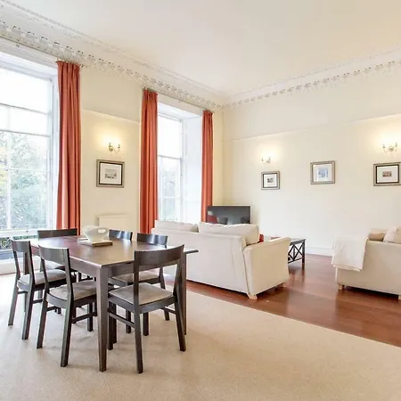 شقة Stunning Heriot Row Apt إدنبرة